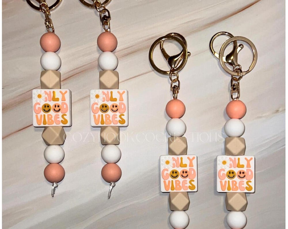 Only Good Vibes - Handcrafted Silicone Beaded Keychain
